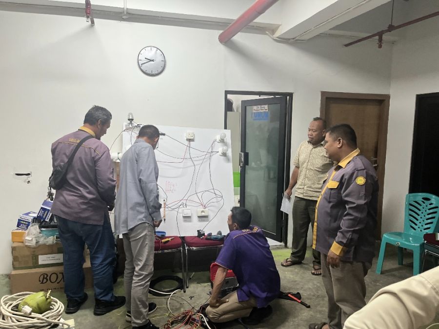 bagian-umum-umri-gelar-pelatihan-kelistrikan-perkuat-kompetensi-teknis-sdm