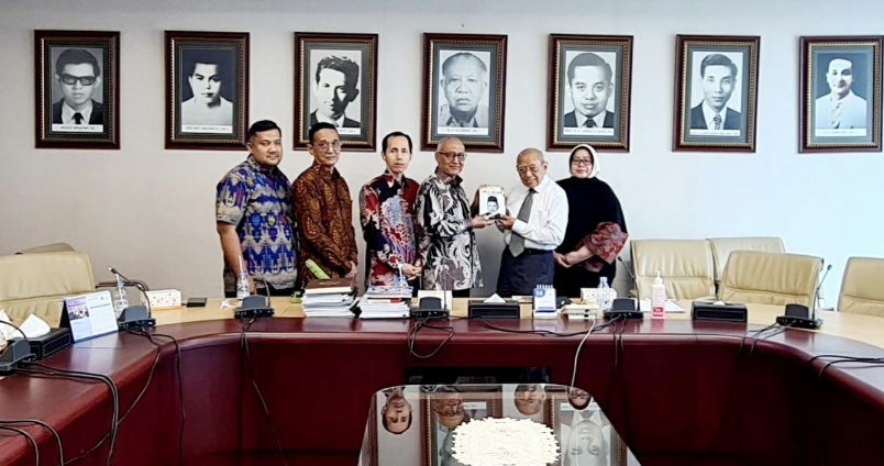 perkuat-yayasan-pendidikan-islam-ylpi-riau-silaturahmi-strategis-ke-universitas-yarsi