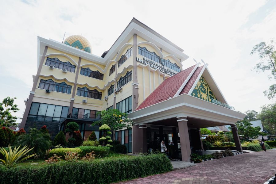 Perpustakaan UIR Raih Akreditasi A dari Perpusnas RI