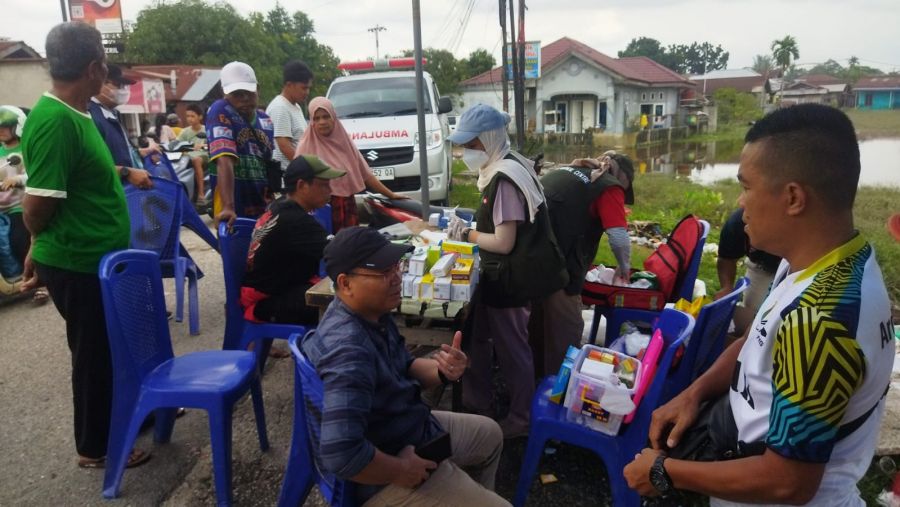 Ratusan Warga Berobat Gratis di Unilak Medical Center