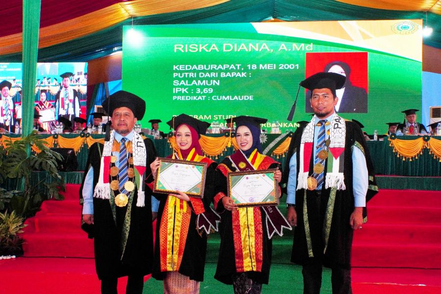 Rektor Saidul Amin Harapkan Alumni Umri Jadi Pelita Ditengah Masyarakat
