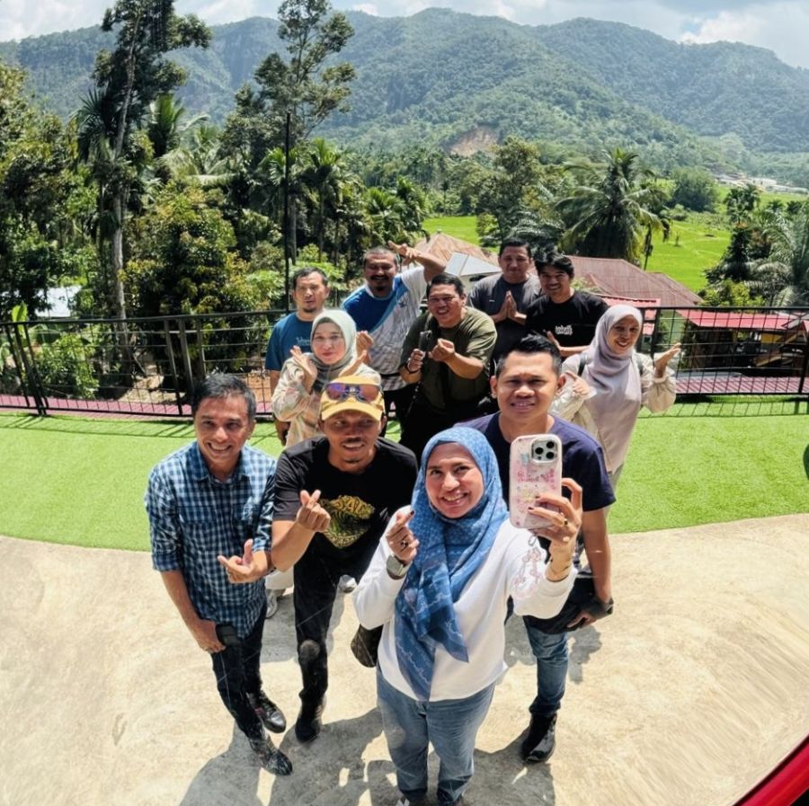 tim-media-center-umri-gelar-press-tour-2026-di-harau-perkuat-silaturahmi-dan-semangat-berkarya