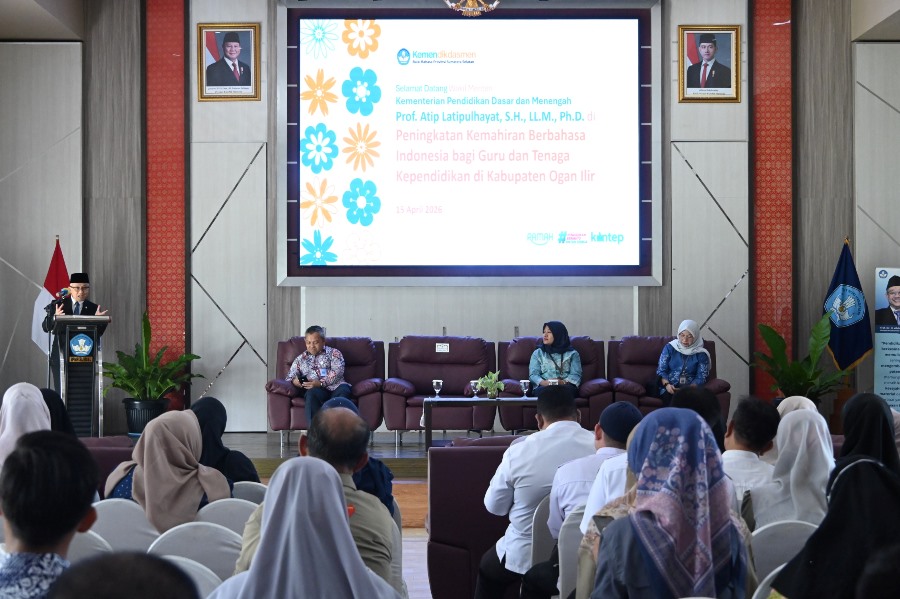 wamendikdasmen-tekankan-peran-bahasa-indonesia-sebagai-kunci-literasi-dan-persatuan
