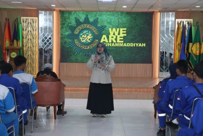64-siswa-smkn-5-padang-kunjungi-umri-intip-kehidupan-kampus-dan-peluang-kuliah