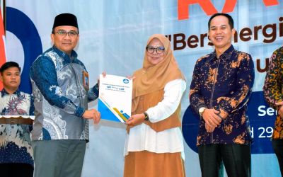 ahd-lldikti-wilayah-17-riau-d-kepri-umri-raih-empat-penghargaan