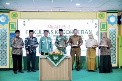betabur-penghargaan-di-puncak-milad-pertama-fk-umri