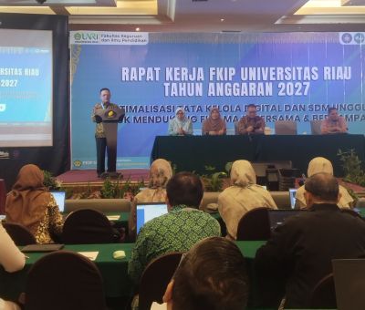 fkip-unri-gelar-rapat-kerja-ta-2027-fokus-pada-tata-kelola-digital-dan-sdm-unggul