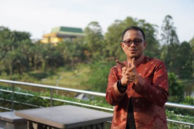 mou-unilak-kspsi-berhasil-dan-sukses-dalam-tempo-satu-tahun-mahasiswa-pascasarjana-raih-gelar-magi
